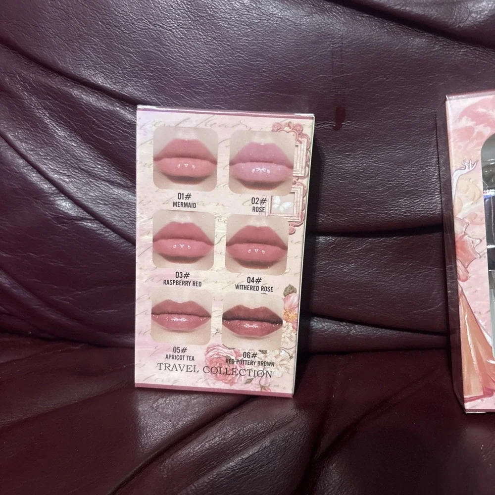 Lot Of 6 Drohoo Lip Wine Lip Gloss travel Collection Colors Stocking Stuffers